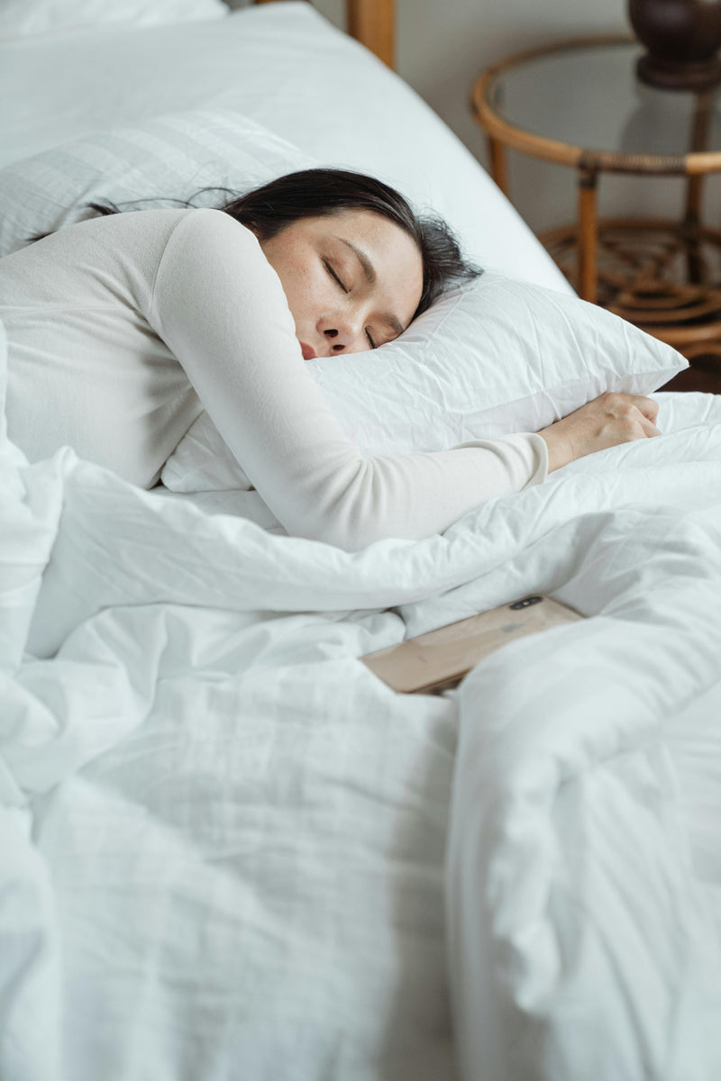 Las etapas del sueño: el proceso biológico que reconfigura tu cuerpo cada noche